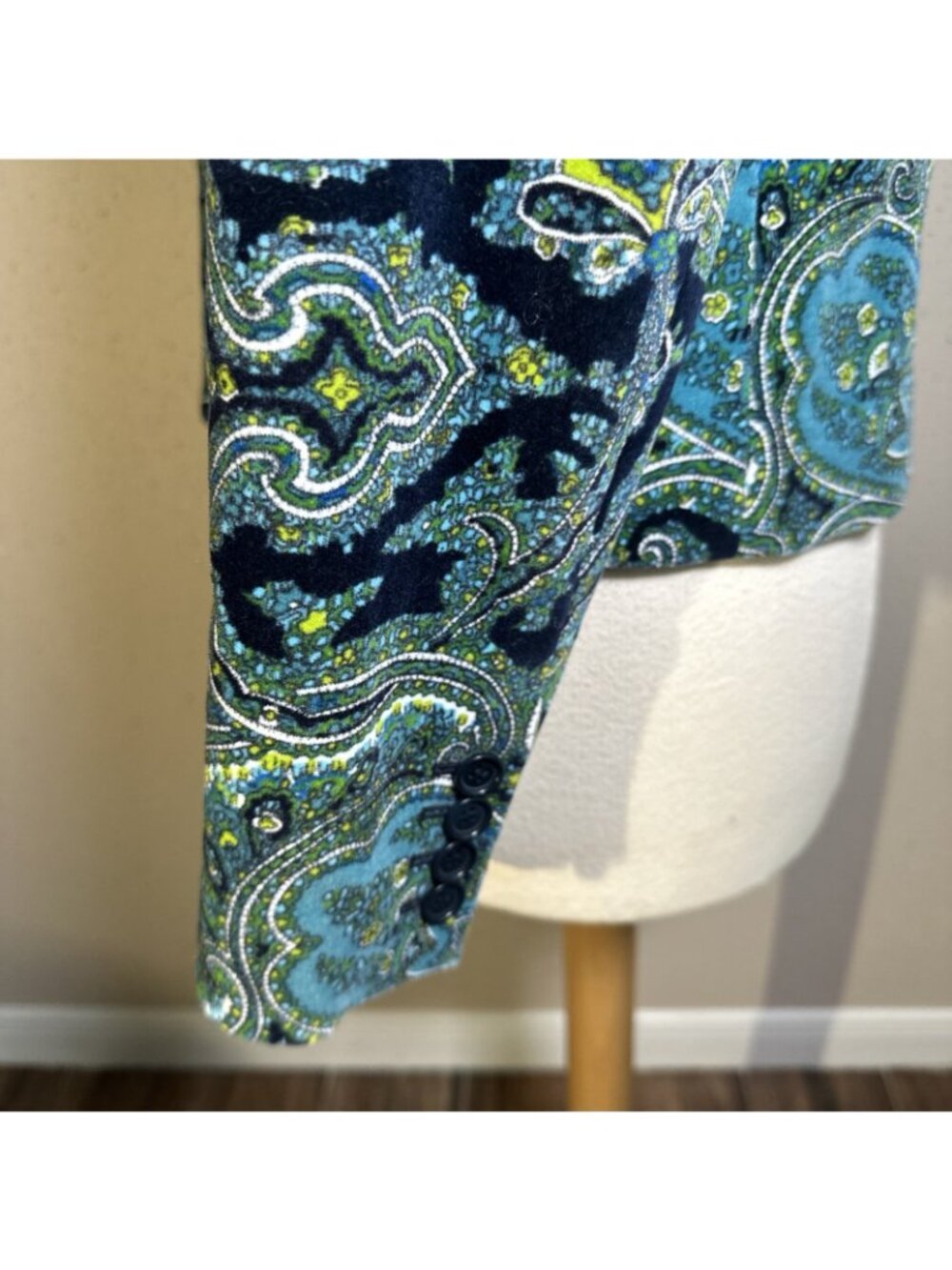 Vintage Talbots Size 10 Petite Paisley Printed Velvet Single Breasted Blazer - Picture 8 of 16